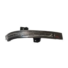 چراغ راهنماي روي آينه جانبي راست 207 پژو207 شرکتی اصل ایساکو